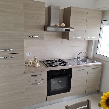 Casa Lella Torretta Mare Villa มารีนา ดี ลิซซาโน ภายนอก รูปภาพ